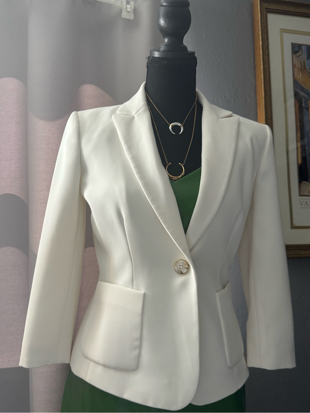 Daniel Cremieux Ivory Single-Button Tailored Blazer